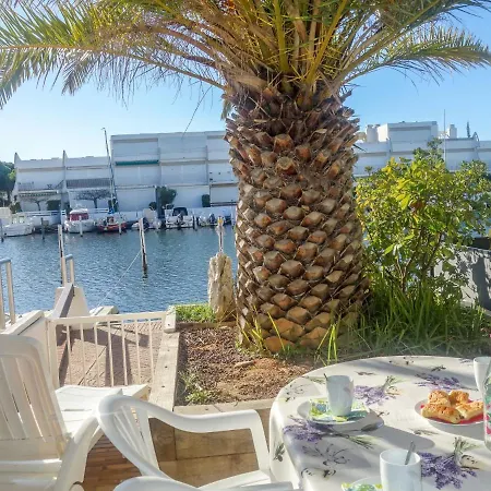 アパート Le Nirvana-1 By Interhome *