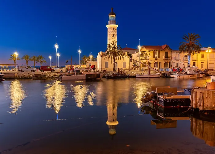 Apartment Le Nirvana-1 By Interhome Le Grau-du-Roi